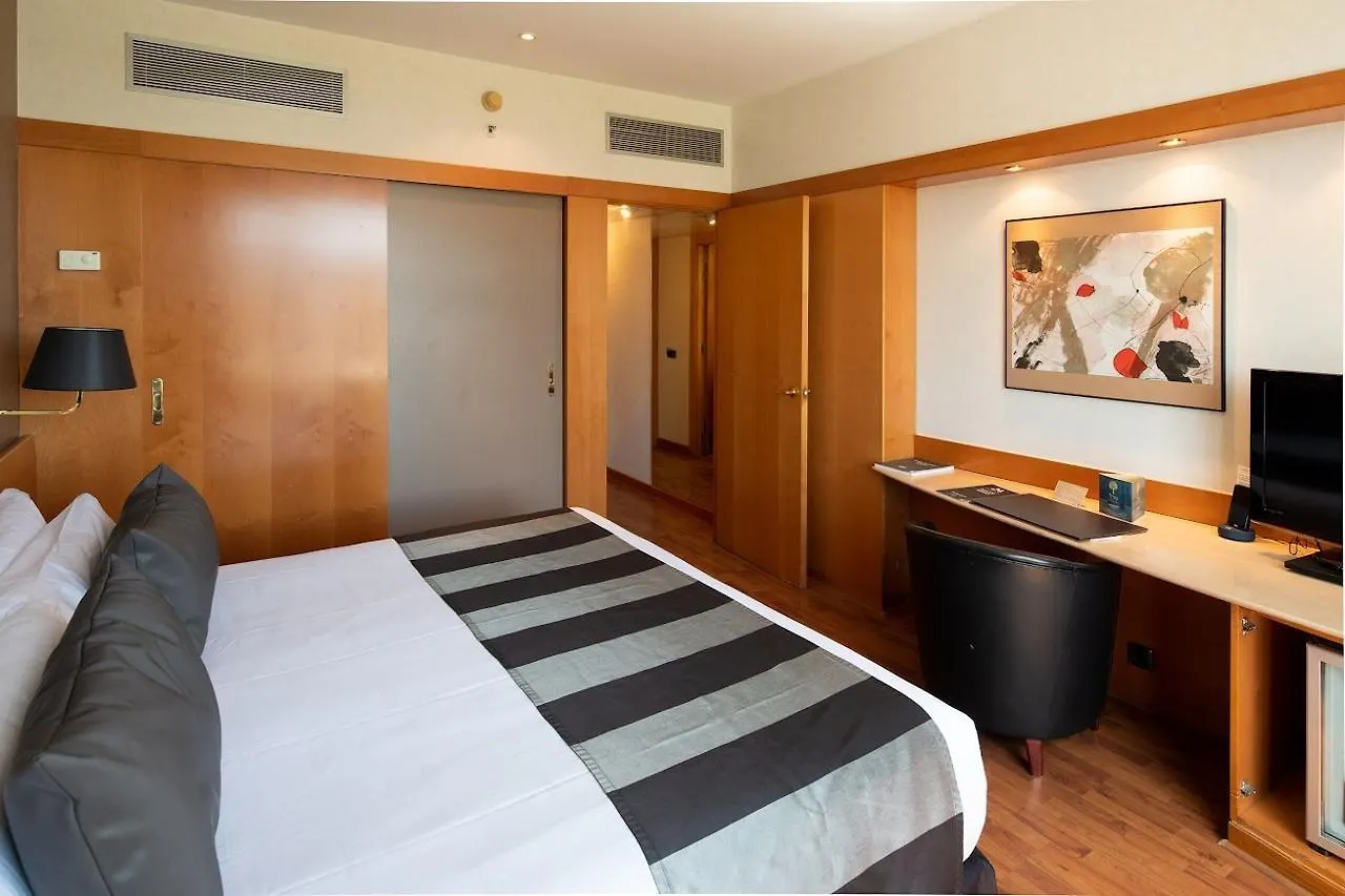 Отель Catalonia Barcelona Plaza 4*,  Испания